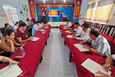 CHI BỘ TRƯỜNG TIỂU HỌC VĨNH BÌNH BẮC 4 TỔ CHỨC HỌC TẬP, QUÁN TRIỆT NGHỊ QUYẾT HỘI NGHỊ TRUNG ƯƠNG 2 KHÓA XIV